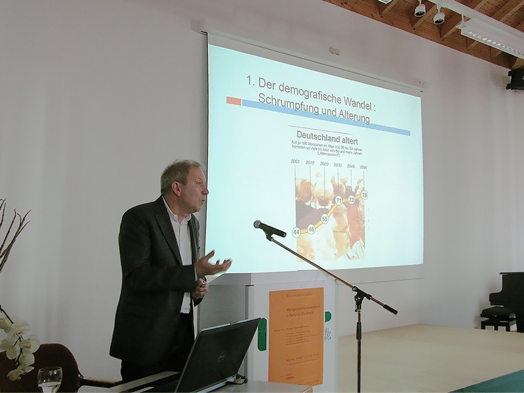 Prof. Dr. Reinhold Knopp bei der Veranstaltung 